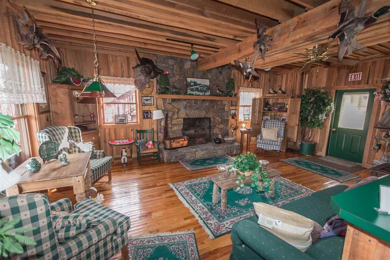 530 Lake Malone Rd, Lewisburg, KY 42256